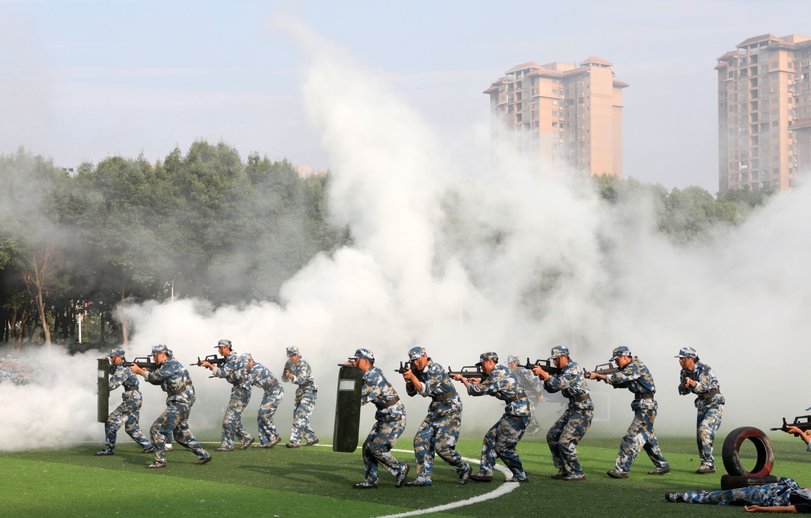 战术2.jpg 战术2.jpg