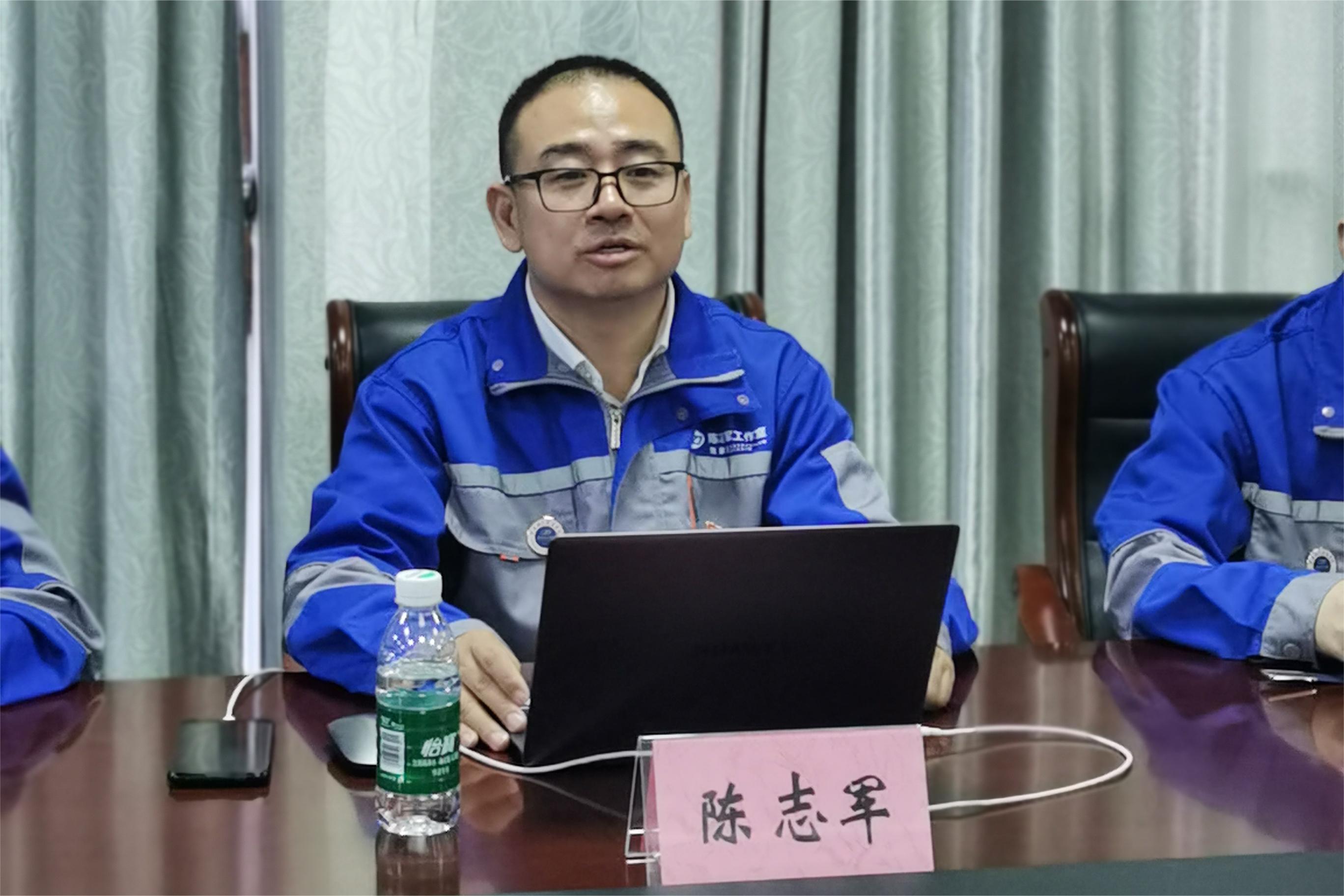 8660e4c41ad6c8918a2e9a30d279d340_.jpg 8660e4c41ad6c8918a2e9a30d279d340_.jpg